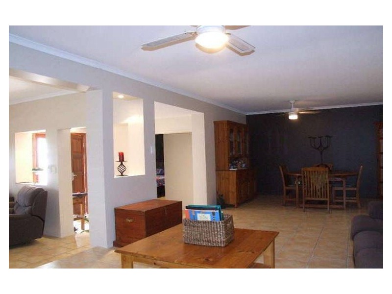 38 Discovery Drive, Helensvale QLD 4212