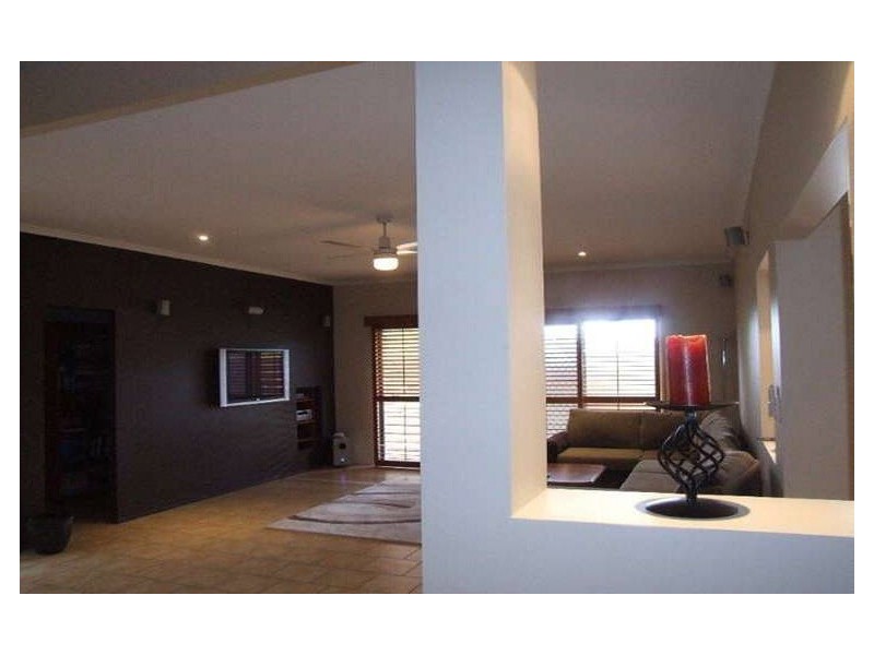 38 Discovery Drive, Helensvale QLD 4212