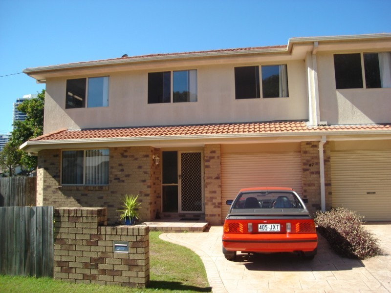 1/87 Stradbroke Street, Runaway Bay QLD 4216