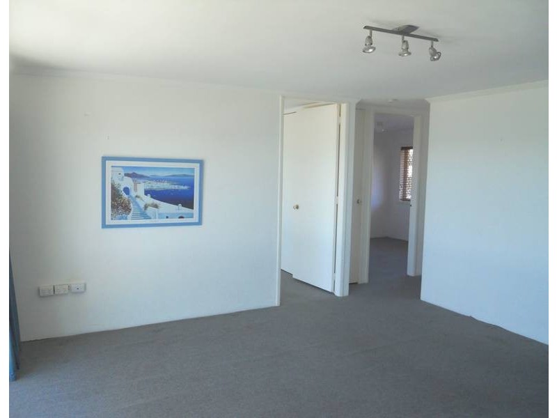 8/402 Marine Parade, Biggera Waters QLD 4216