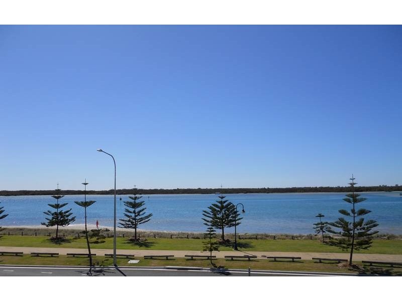 8/402 Marine Parade, Biggera Waters QLD 4216