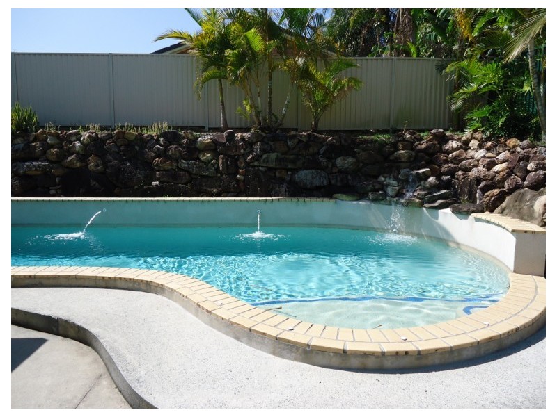 47 Peter Thomson Drive, Parkwood QLD 4214