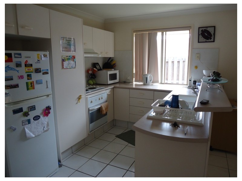 1/93A Greenacre Drive, Parkwood QLD 4214