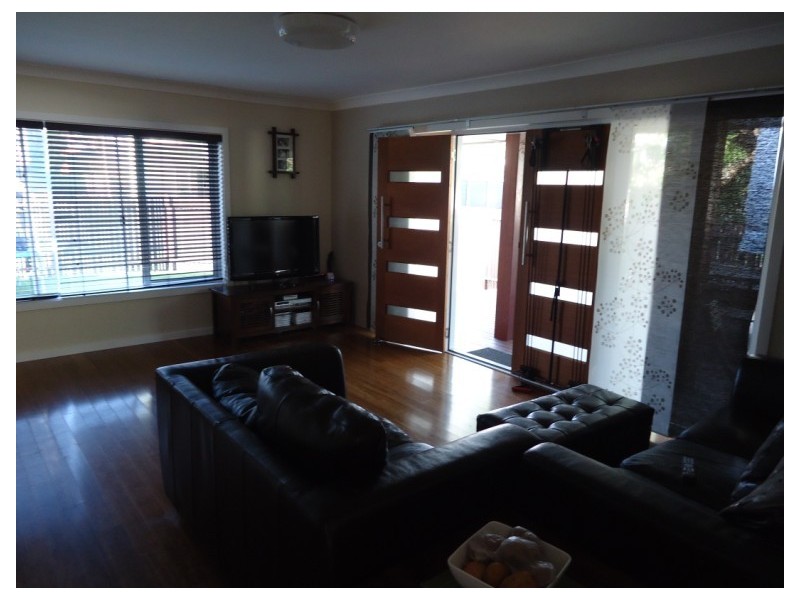 10 Bluegum Avenue, Hollywell QLD 4216