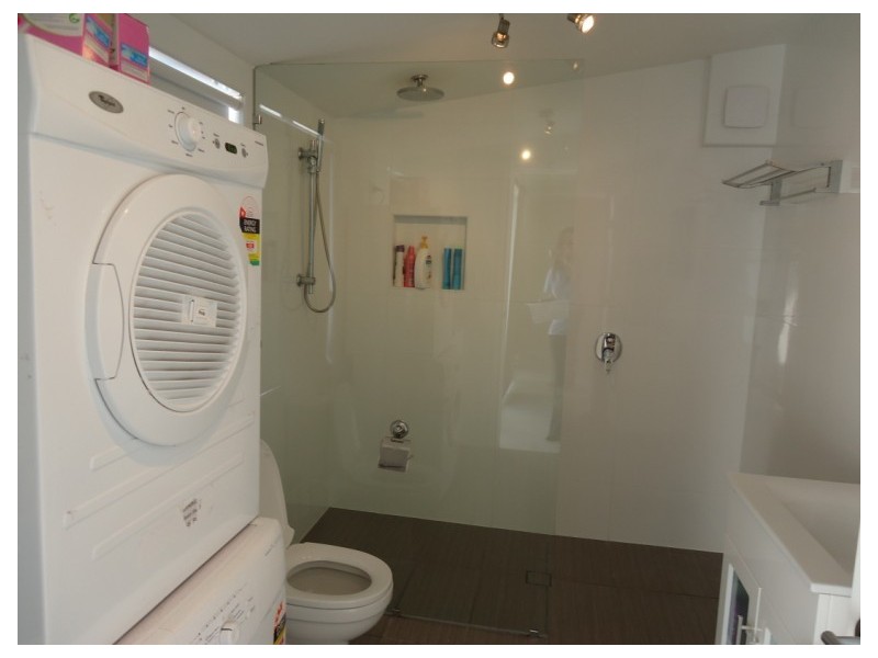 10 Bluegum Avenue, Hollywell QLD 4216