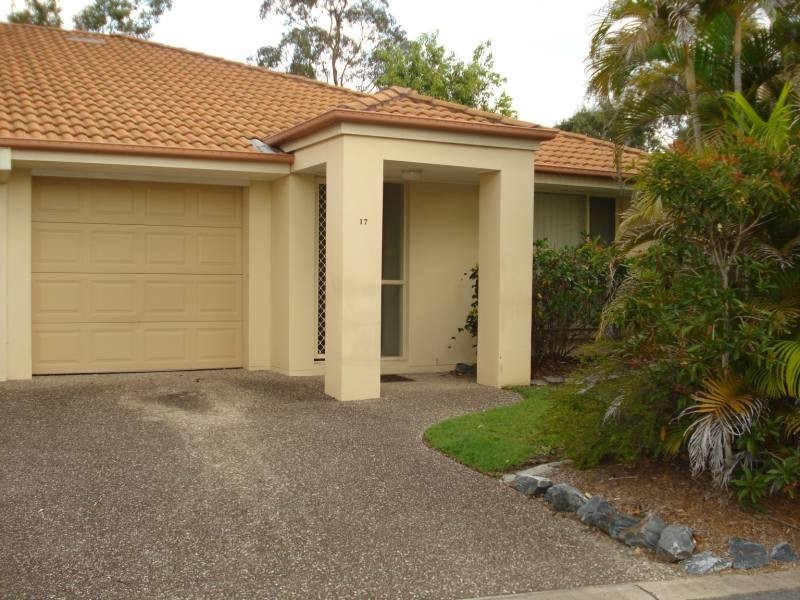 17/107 Arundel Drive, Arundel QLD 4214