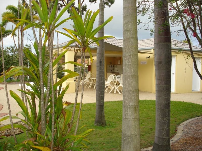 17/107 Arundel Drive, Arundel QLD 4214