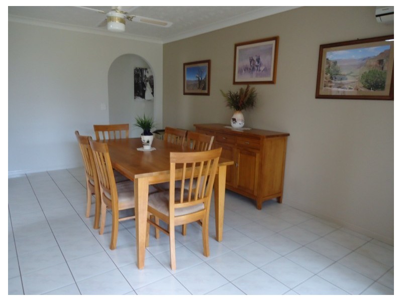 50 Allied Drive, Arundel QLD 4214