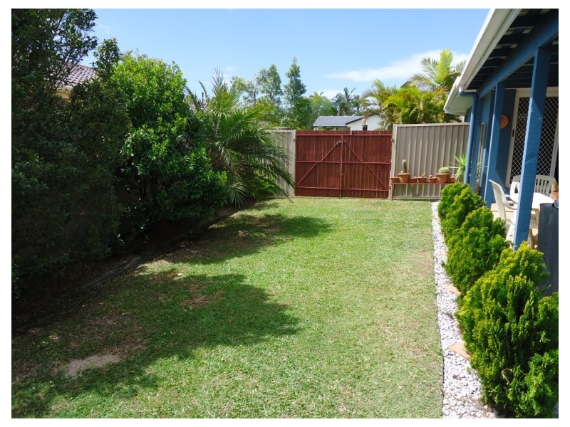 50 Allied Drive, Arundel QLD 4214