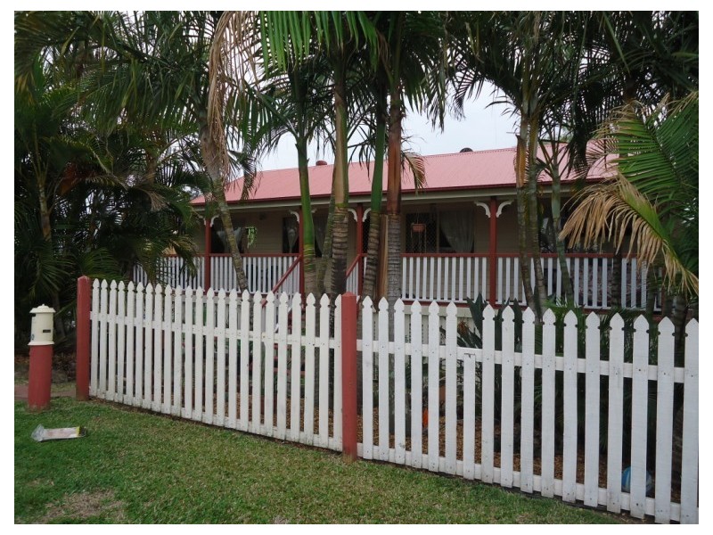 160 Universal Street, Oxenford QLD 4210