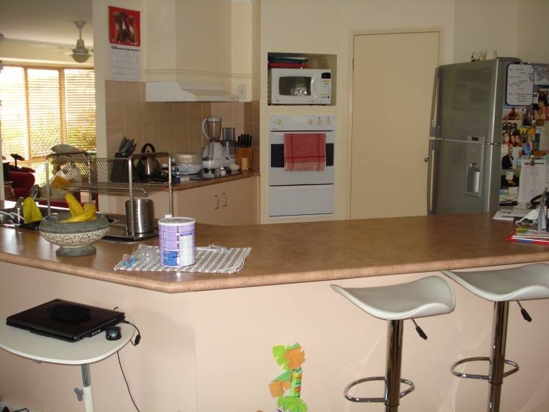 11 Harwood Place, Maudsland QLD 4210