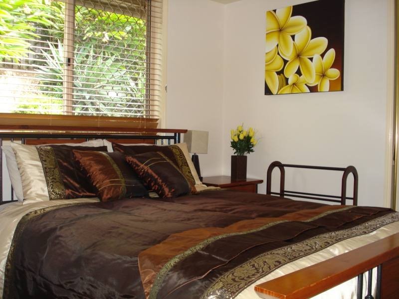 11 Harwood Place, Maudsland QLD 4210