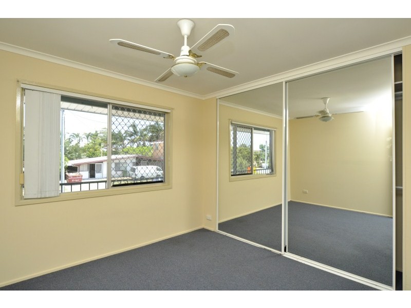 5 Swallow Avenue, Paradise Point QLD 4216