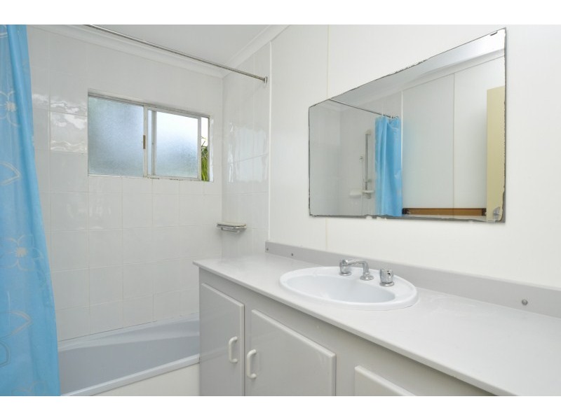 5 Swallow Avenue, Paradise Point QLD 4216