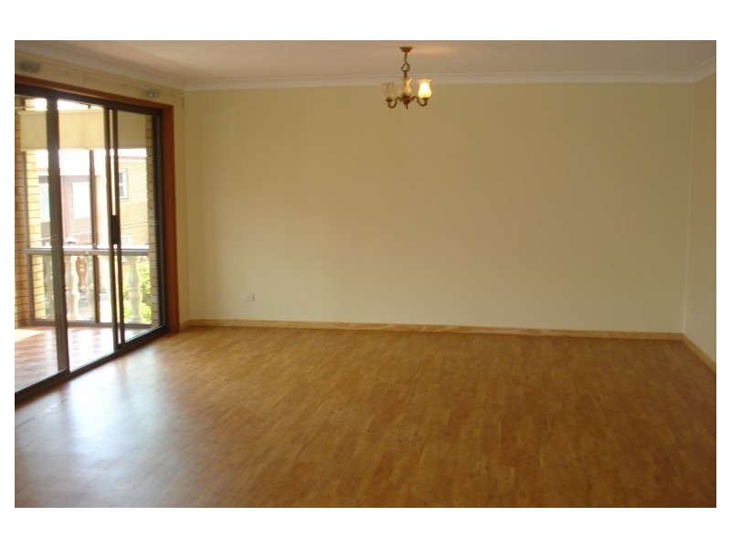 5/270 Marine Parade, Labrador QLD 4215