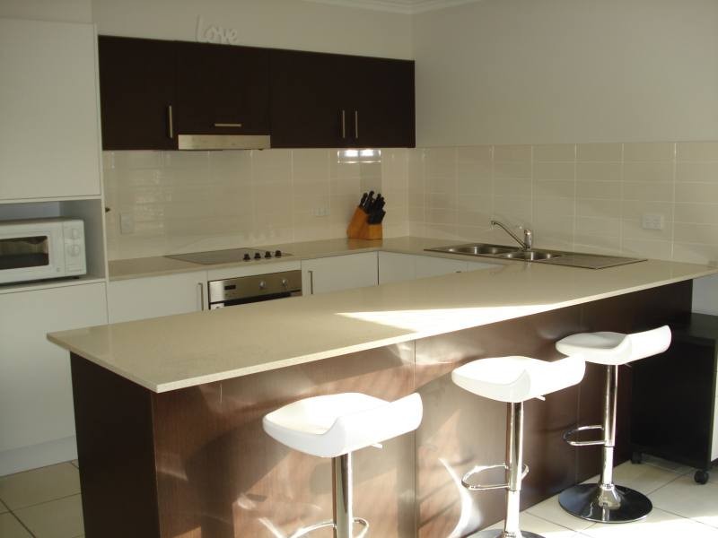 1/8  Proud Street, Labrador QLD 4215
