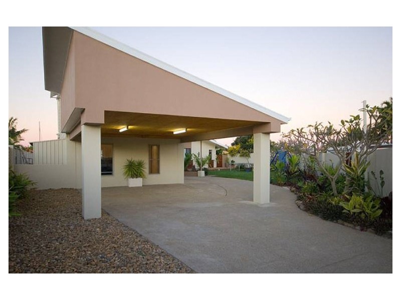 7 Wills Court, Paradise Point QLD 4216