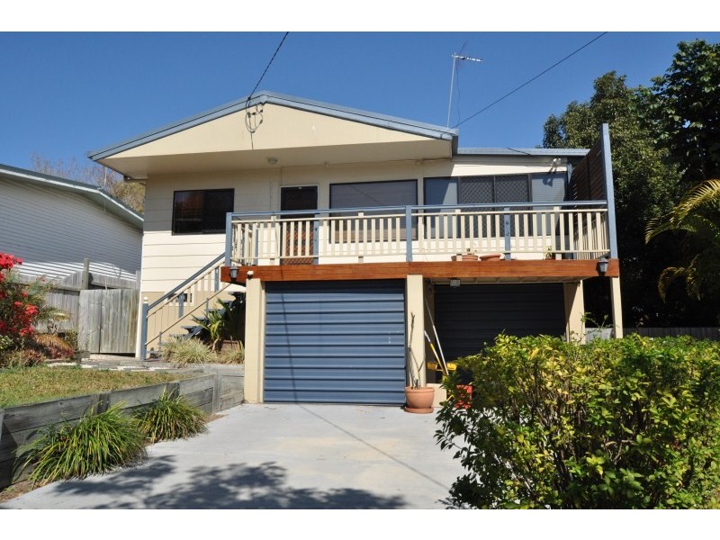 34 Horder Avenue, Labrador QLD 4215