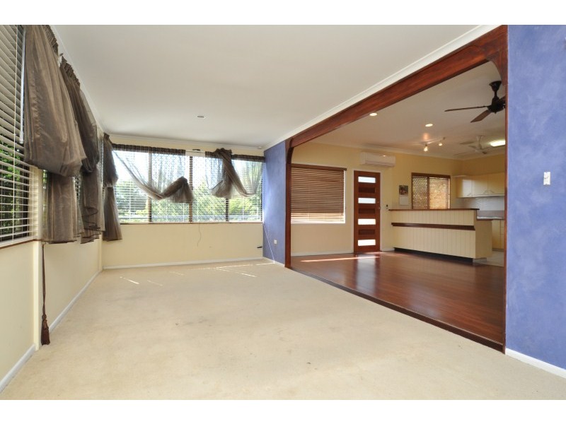 34 Horder Avenue, Labrador QLD 4215