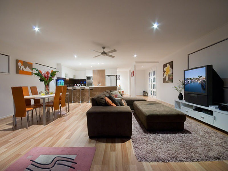 7 Wills Court, Paradise Point QLD 4216