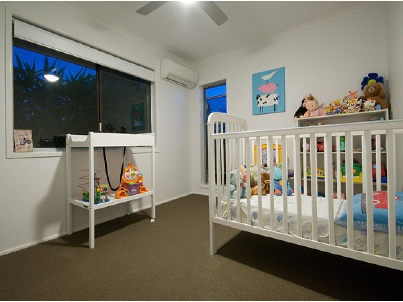 7 Wills Court, Paradise Point QLD 4216