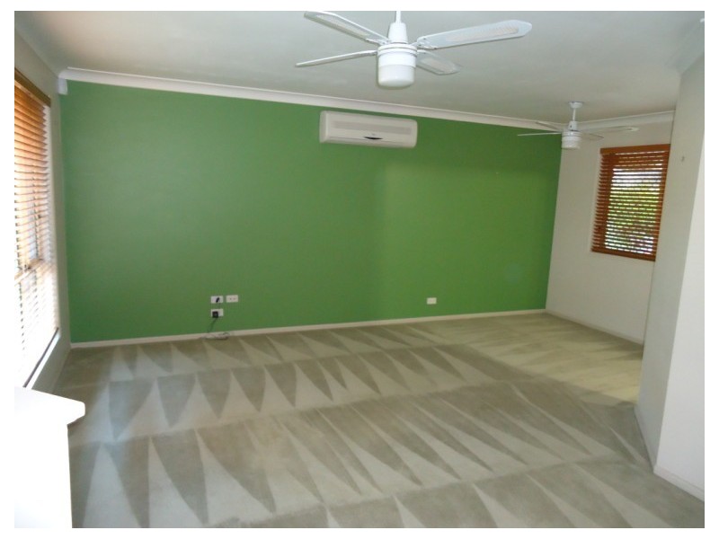 21 Henry Cotton Drive, Parkwood QLD 4214