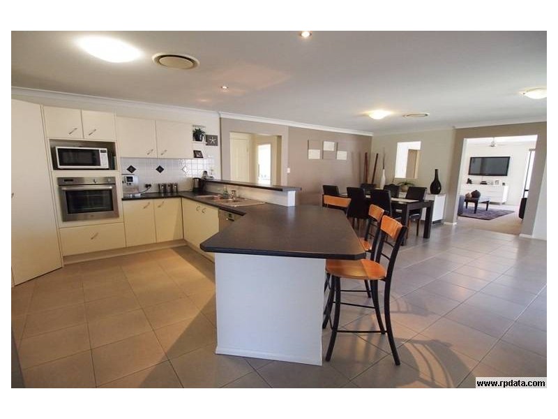 6 Costa Del Sol Avenue, Coombabah QLD 4216