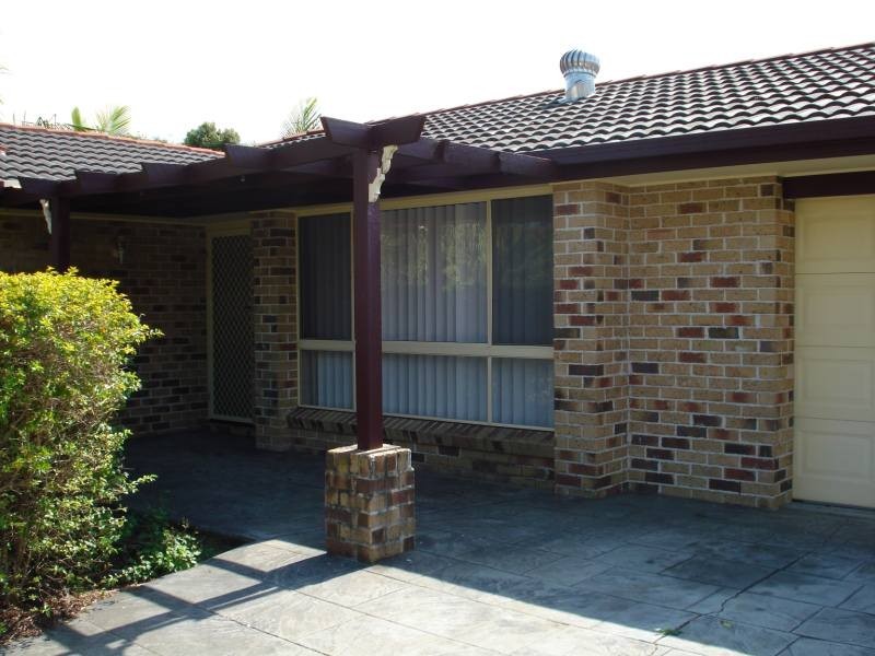 11 Sutton Court, Parkwood QLD 4214