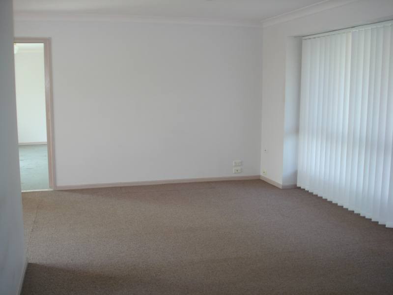 11 Sutton Court, Parkwood QLD 4214