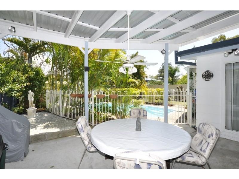 48 Allinga Street, Coombabah QLD 4216