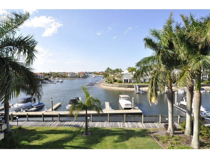 25/41A Broadwater Street, Runaway Bay QLD 4216