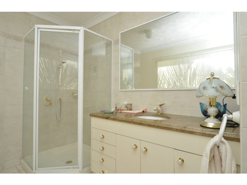 25/41A Broadwater Street, Runaway Bay QLD 4216