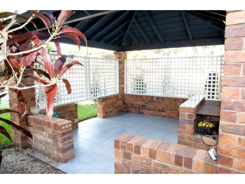 52 Columbus Drive, Hollywell QLD 4216
