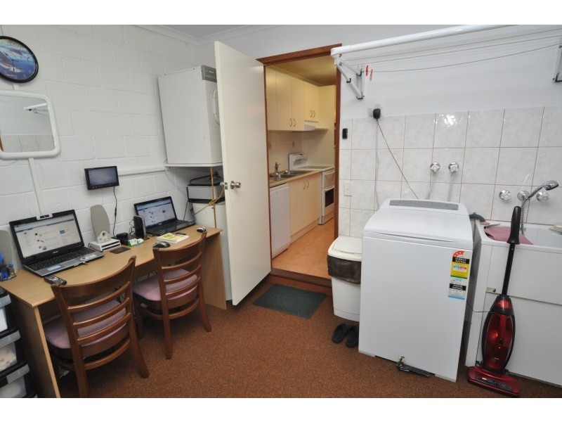 1/34 Kangaroo Avenue, Coombabah QLD 4216