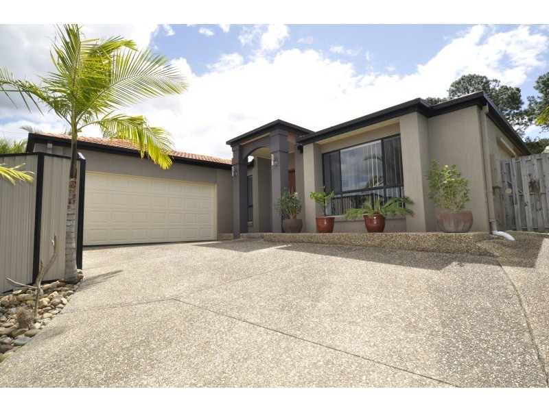 36 Galapagos Way, Pacific Pines QLD 4211
