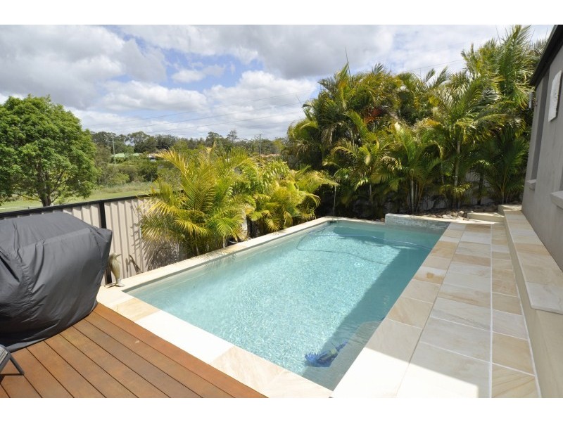 36 Galapagos Way, Pacific Pines QLD 4211