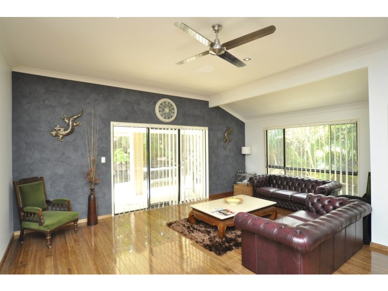 36 Galapagos Way, Pacific Pines QLD 4211