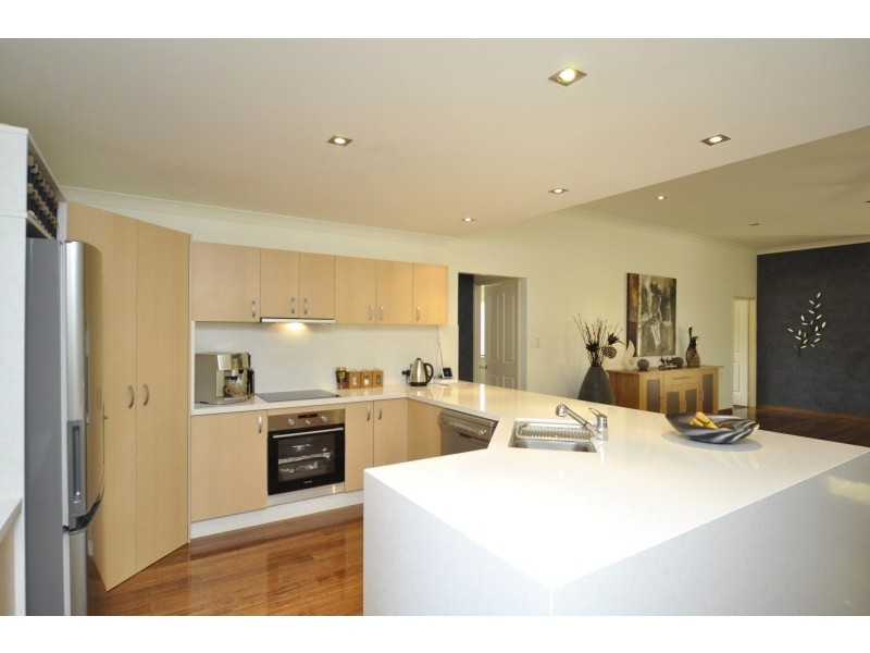 36 Galapagos Way, Pacific Pines QLD 4211