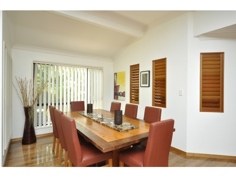 36 Galapagos Way, Pacific Pines QLD 4211