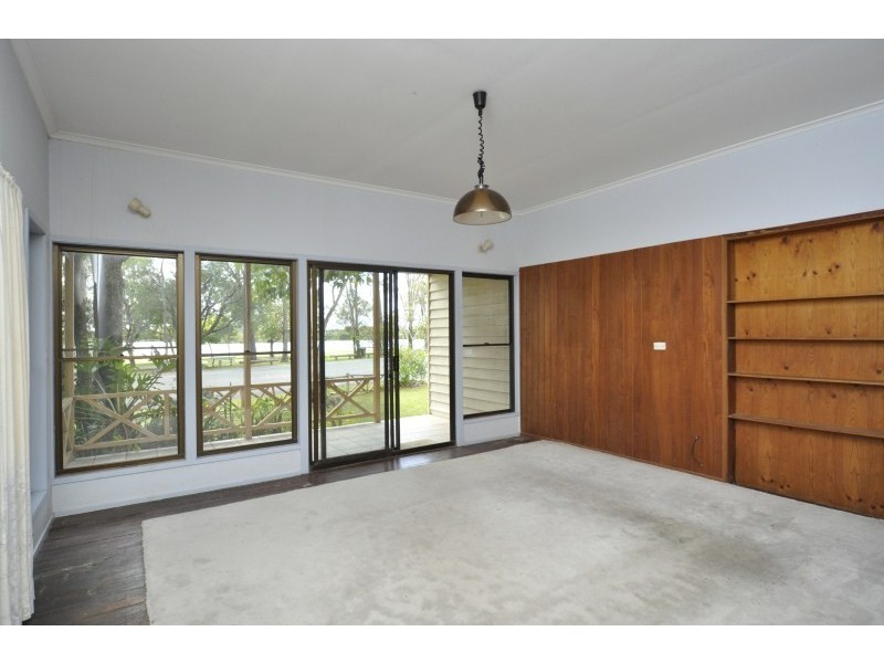 46 Tarni Street, Coombabah QLD 4216