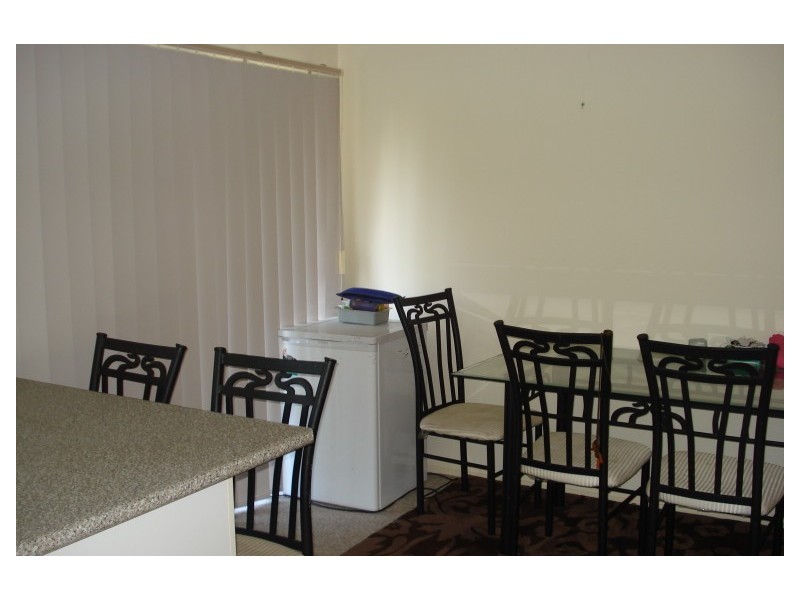 1/350 Government Road, Labrador QLD 4215