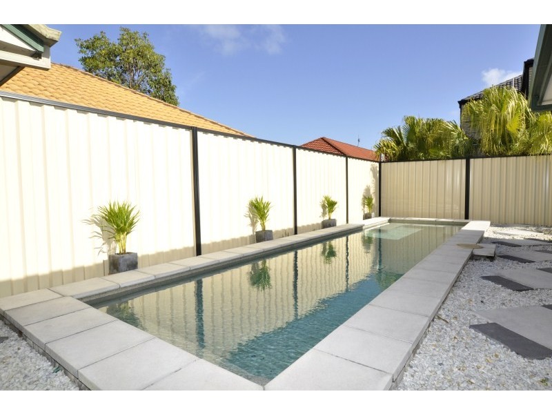 20 Matisse Court, Coombabah QLD 4216