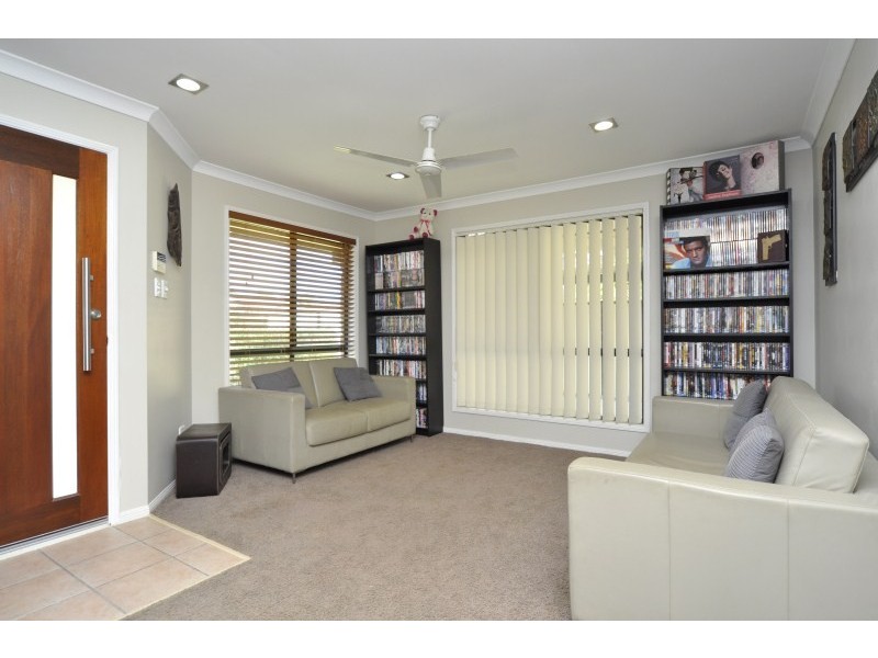 20 Matisse Court, Coombabah QLD 4216