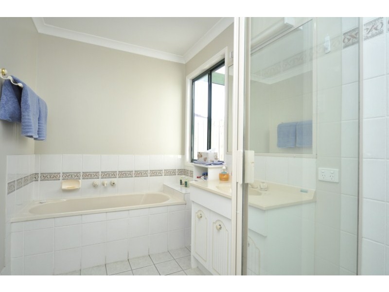 20 Matisse Court, Coombabah QLD 4216