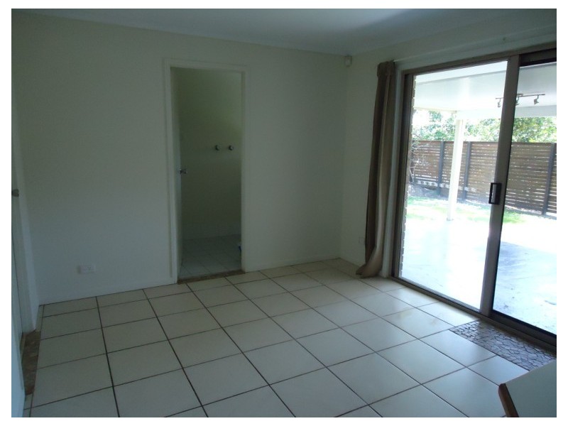 15 Fairview Court, Parkwood QLD 4214