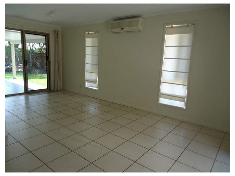 15 Fairview Court, Parkwood QLD 4214