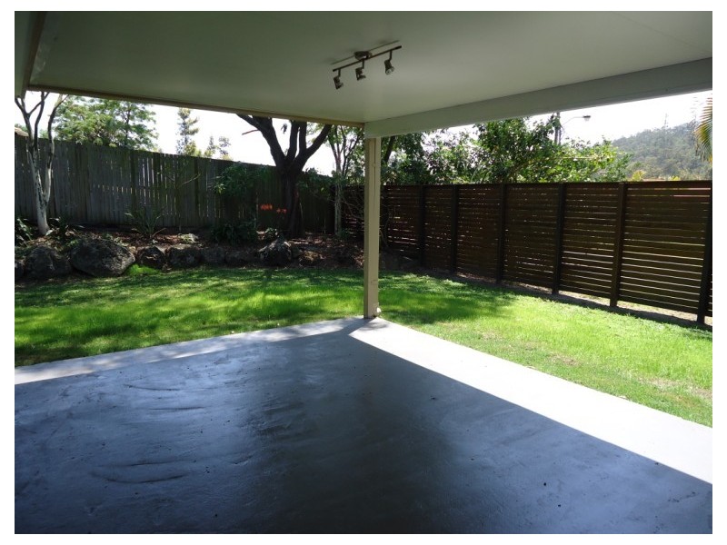 15 Fairview Court, Parkwood QLD 4214