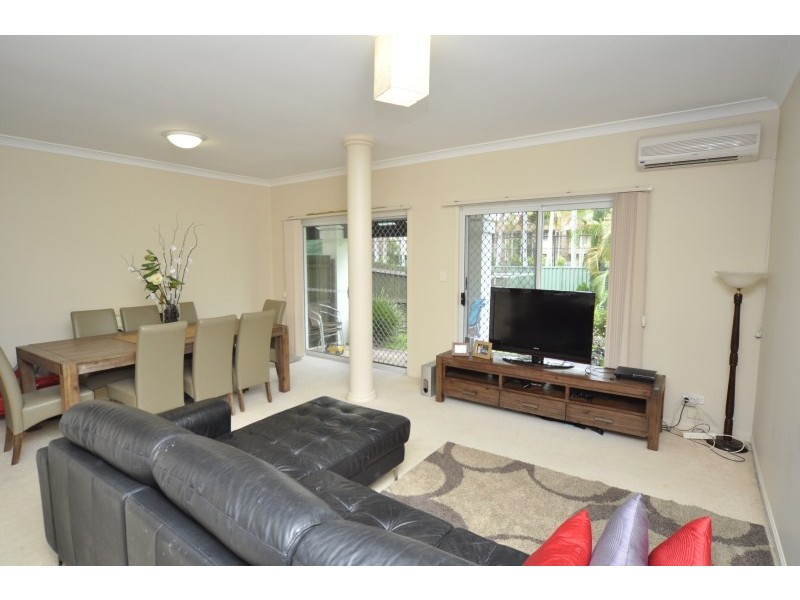 7/278 Oxley Drive, Coombabah QLD 4216