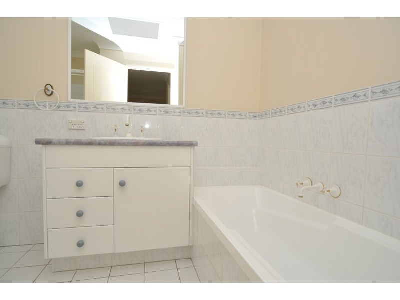 7/278 Oxley Drive, Coombabah QLD 4216