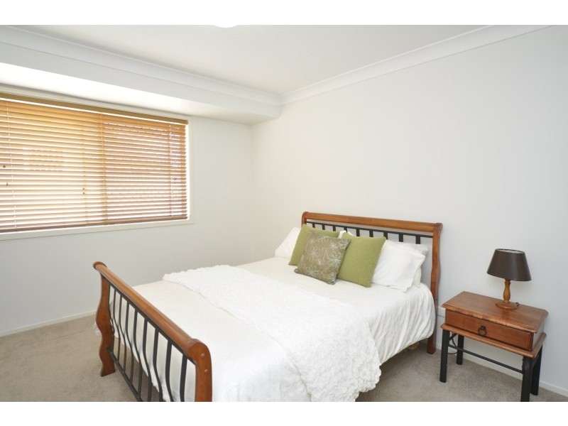 9 Seabreeze Street, Paradise Point QLD 4216